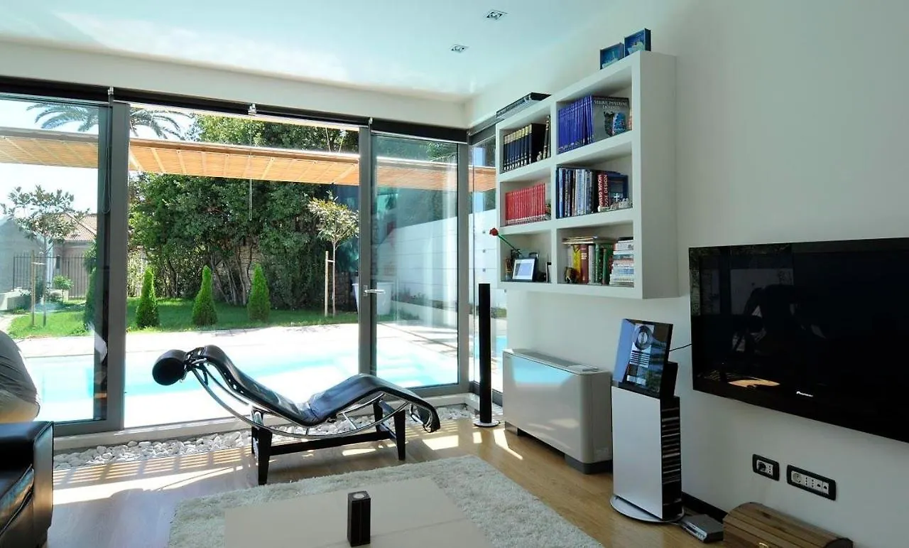 Luxury Villa White Split