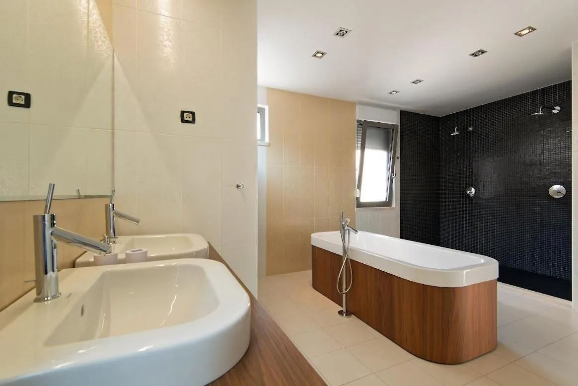 Luxury Villa White Split
