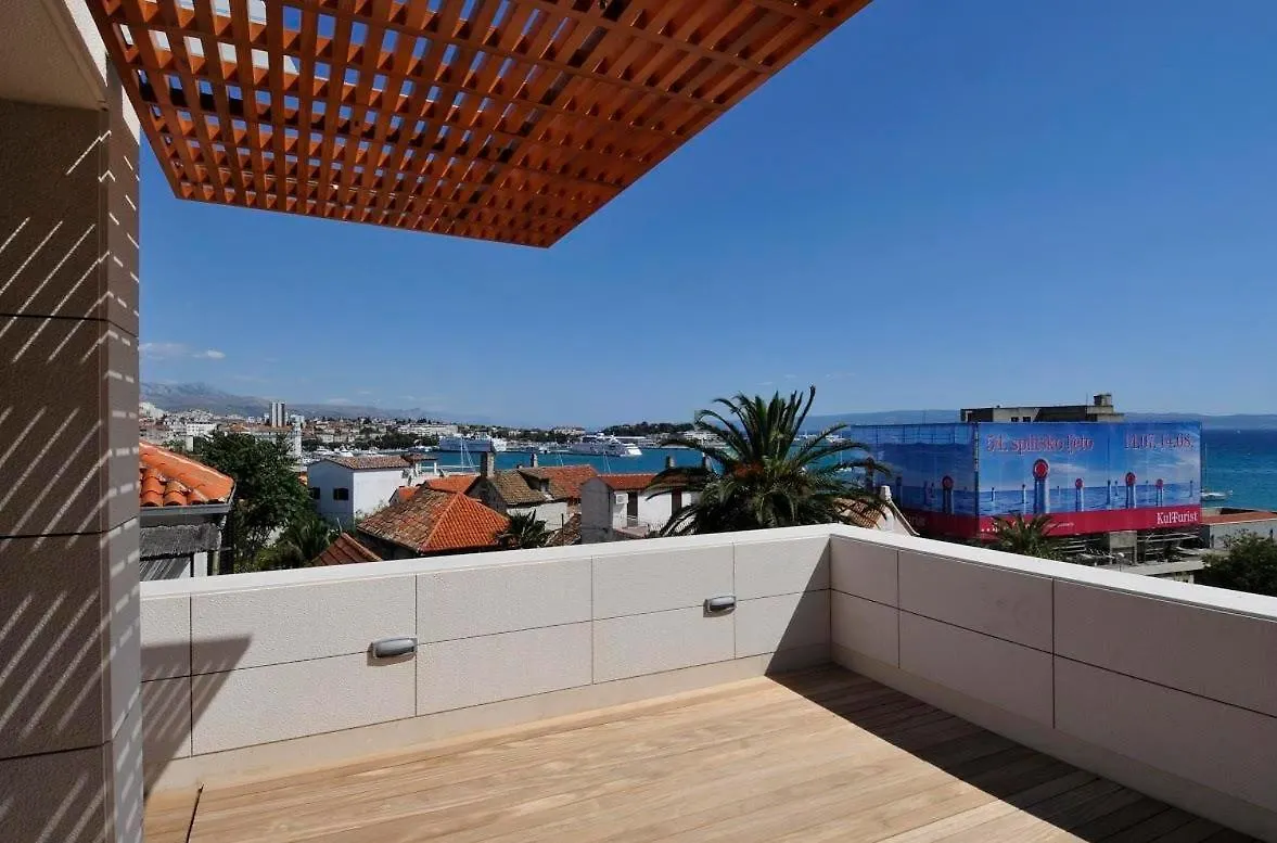 Luxury Villa White Split 0*,  Croatie
